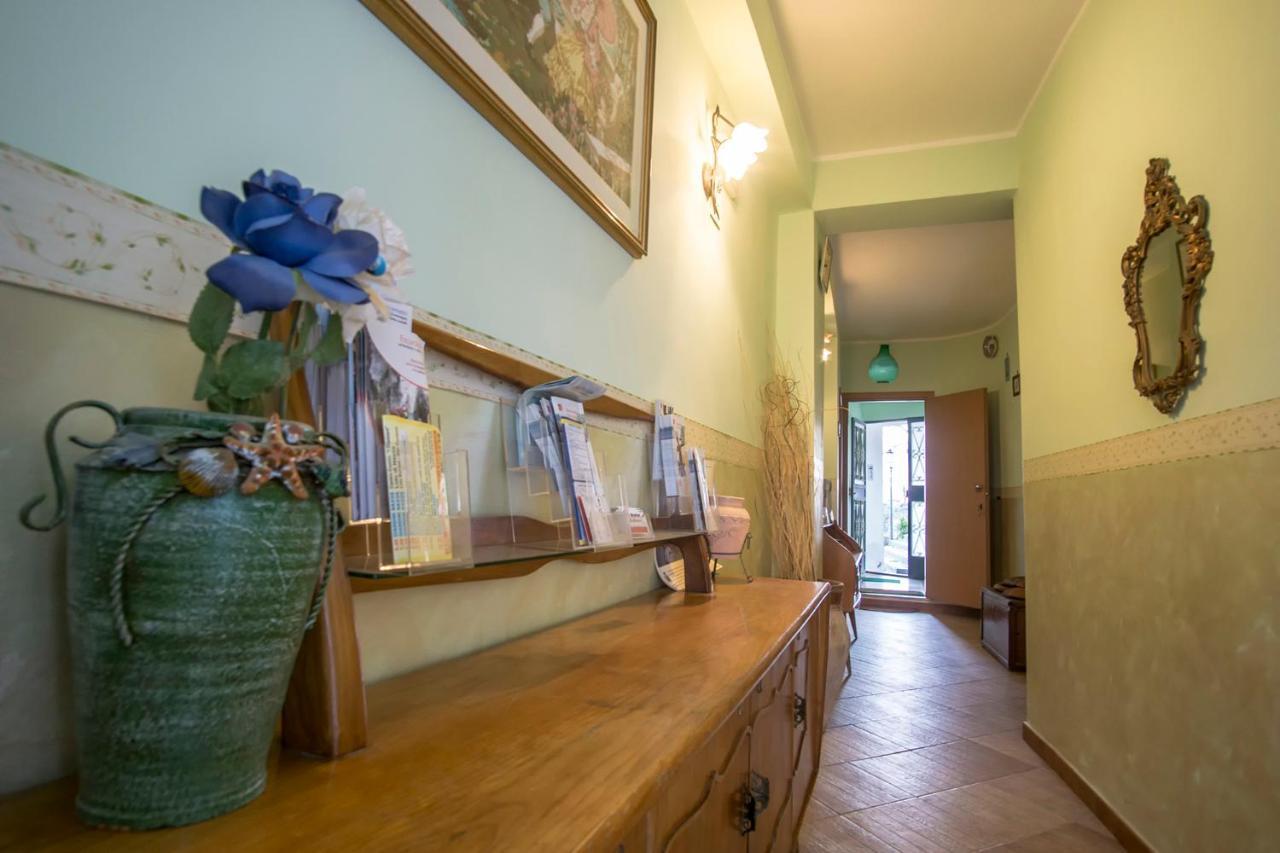 カラタビアーノ Bed And Relax-Il Maniero Bed & Breakfast エクステリア 写真